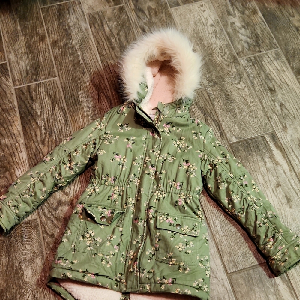 Girls coat